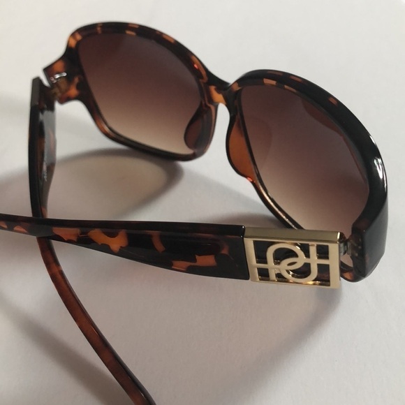 🏵2/$40🏵 Panama Jack Fashion Sunglasses - Picture 3 of 16